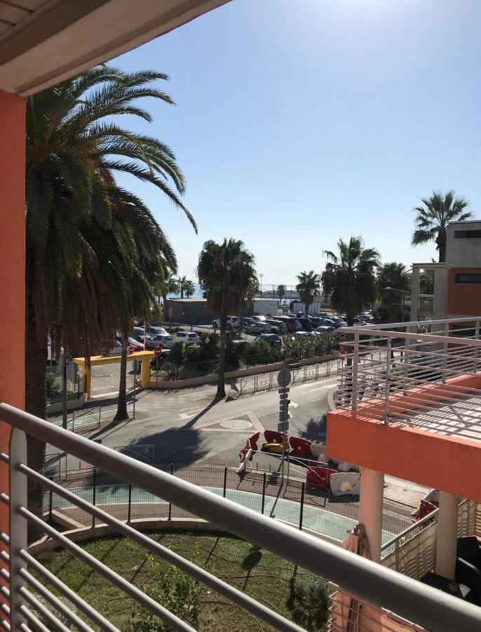 Cote D'Azur Joli Studio 50M Plage, Climatisation , Parking. 빌뇌브루베 외부 사진